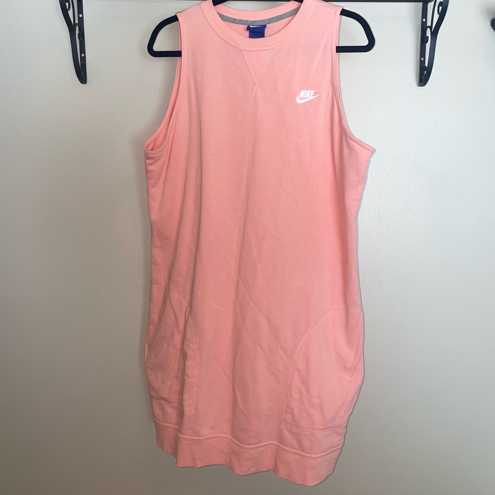 NIKE dress